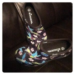 Women’s Sloggers Hummingbird Pattern Made in 🇺🇸